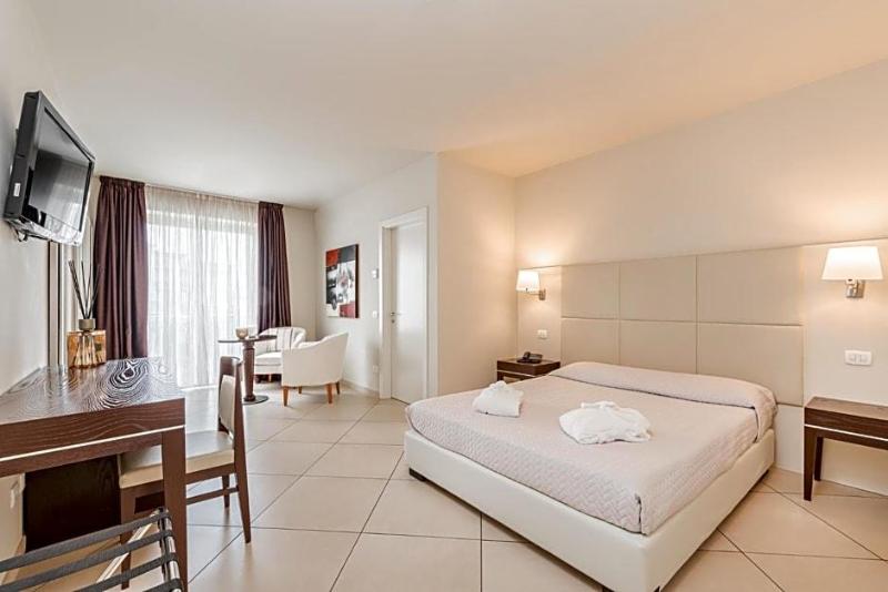 Hotel Residence Exclusive image