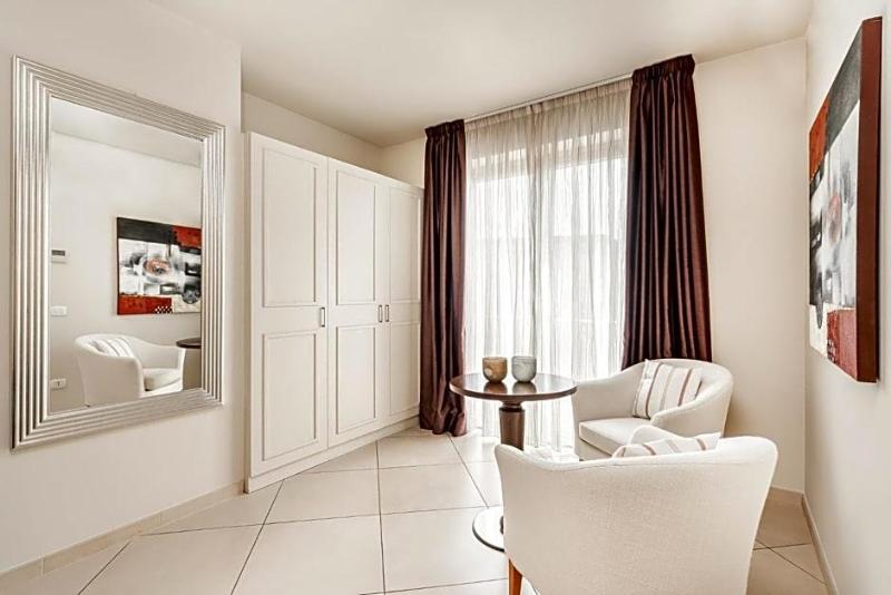 Hotel Residence Exclusive image