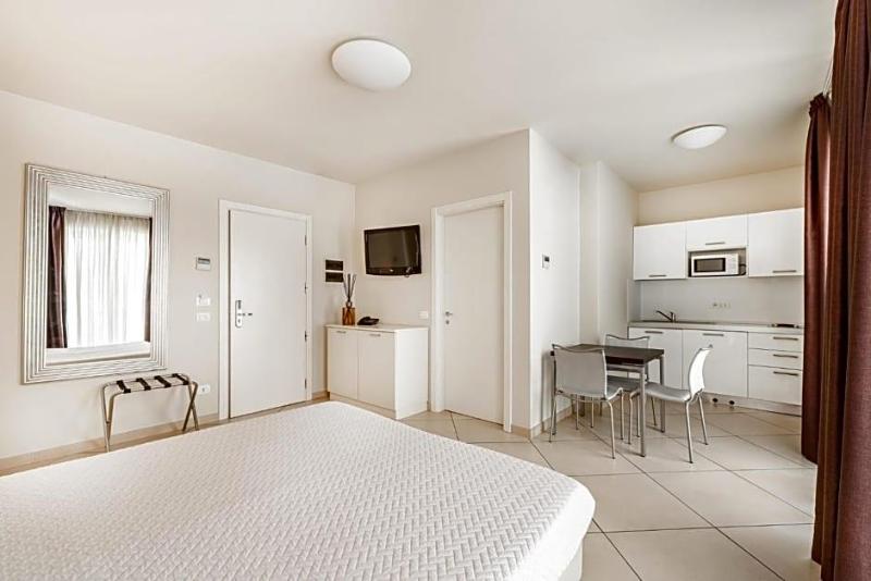 Hotel Residence Exclusive image