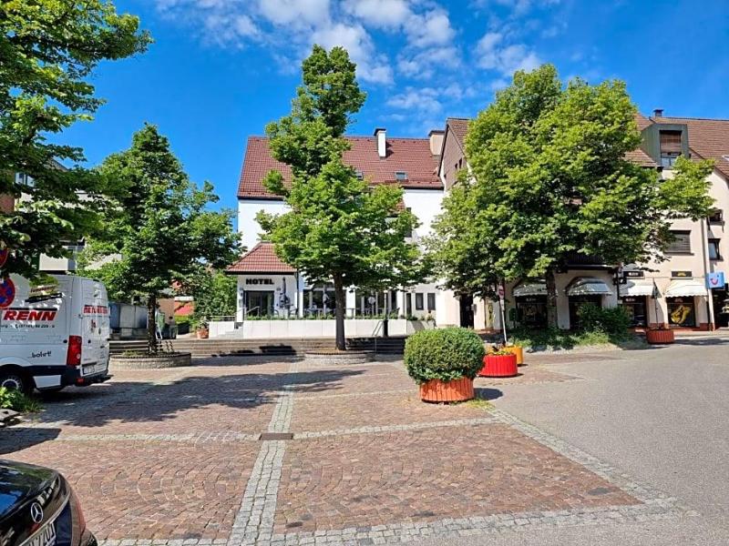 Hotel Zur Traube image