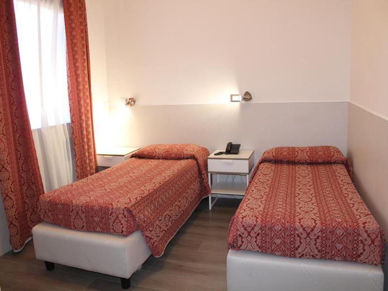 Alla Bianca Hotel image