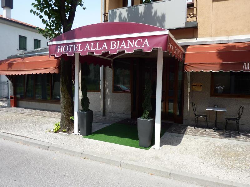 Alla Bianca Hotel image