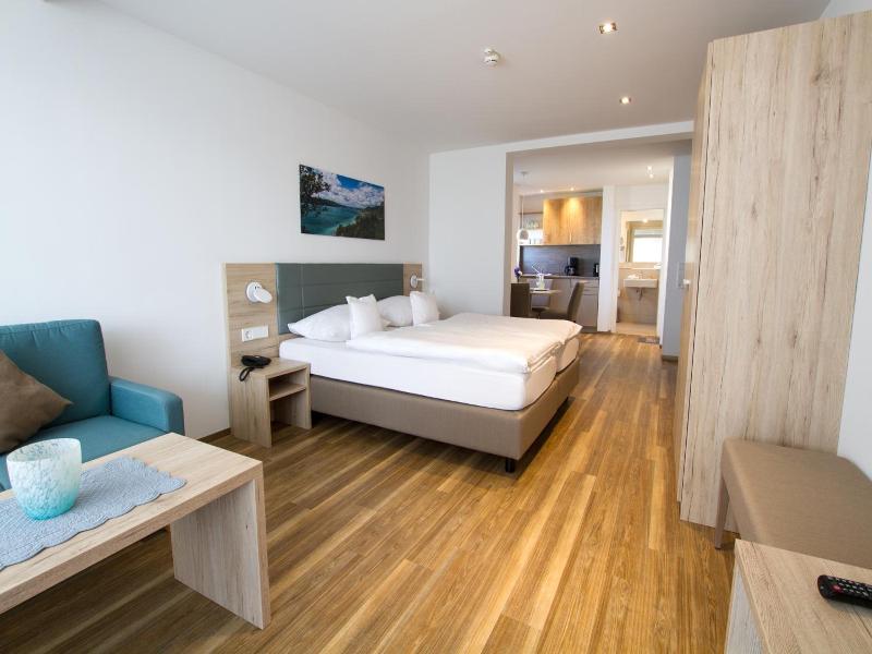 Hotel Seepark Garni image