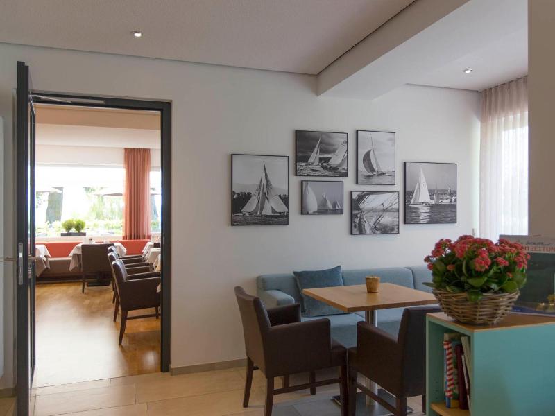 Hotel Seepark Garni image