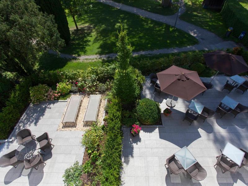 Hotel Seepark Garni image