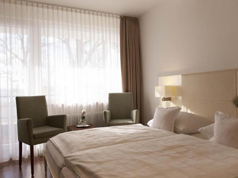Hotel Seepark Garni image
