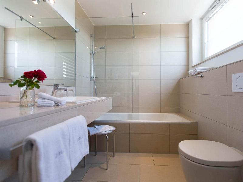 Hotel Seepark Garni image