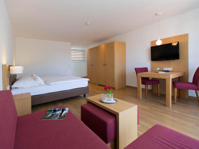 Hotel Seepark Garni image