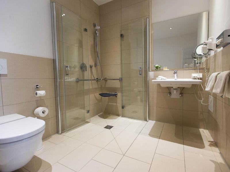 Hotel Seepark Garni image