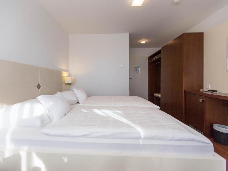 Hotel Seepark Garni image