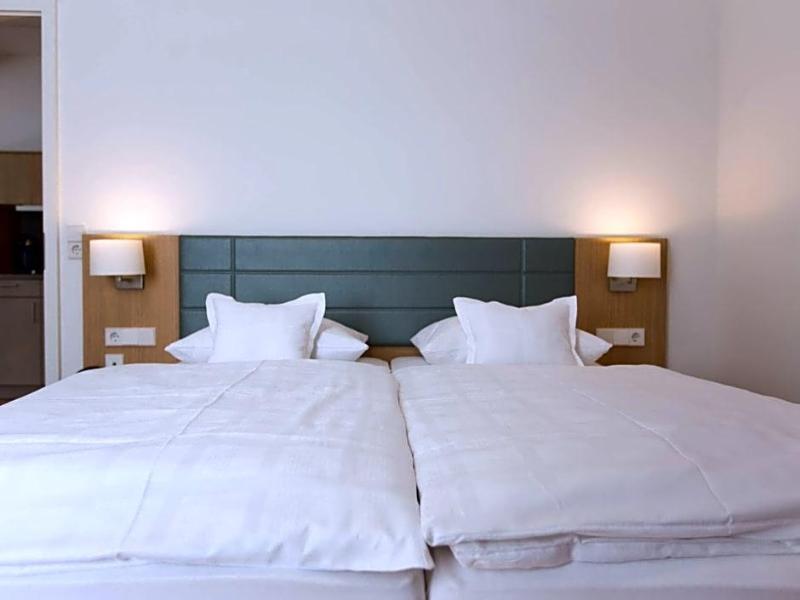 Hotel Seepark Garni image