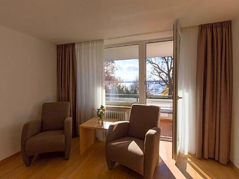 Hotel Seepark Garni image