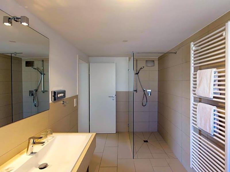 Hotel Seepark Garni image