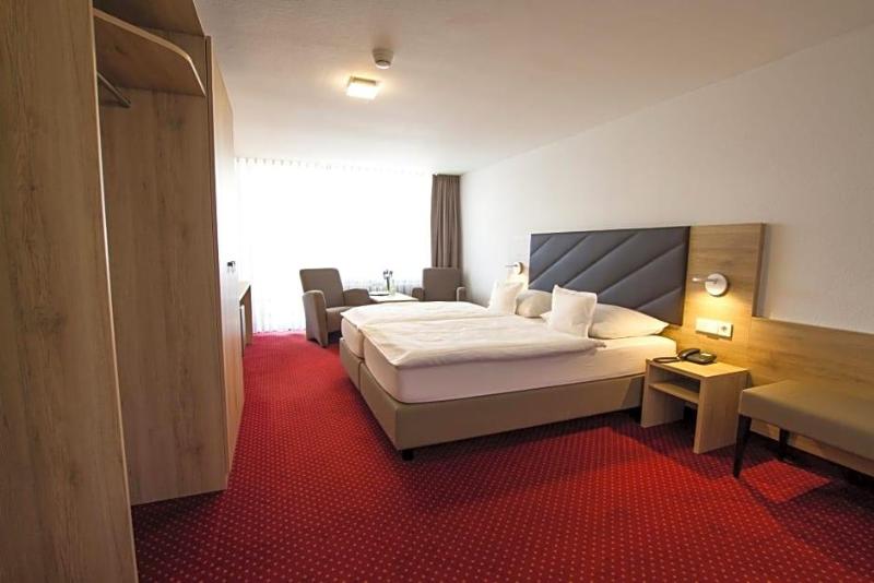 Hotel Seepark Garni image