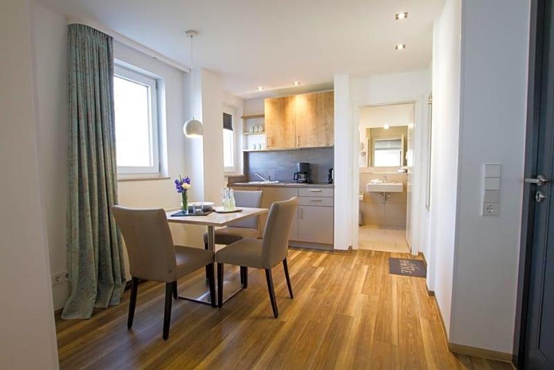 Hotel Seepark Garni image