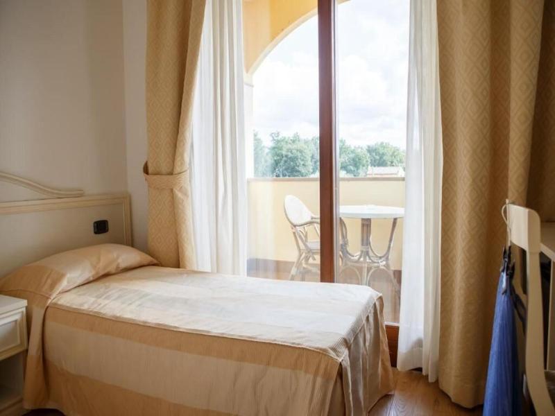 Hotel Villa Sofia image