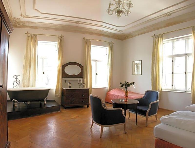 Hotel Mariandl image