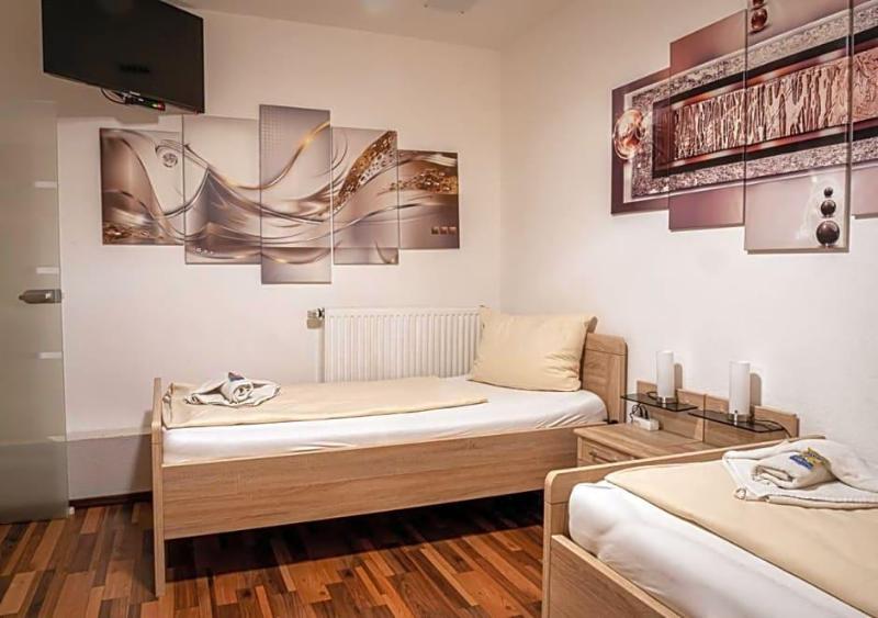 Hotel Bouzid Laatzen image