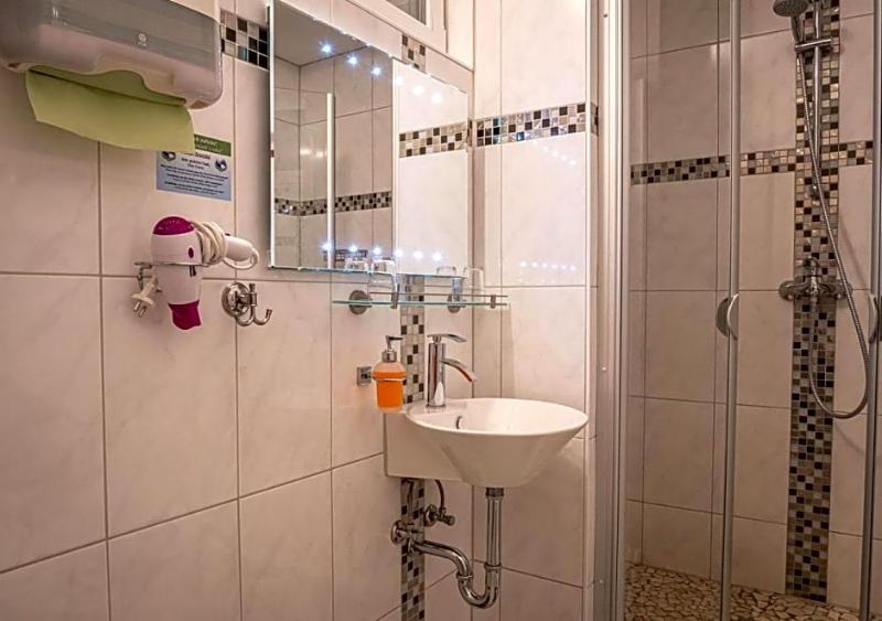 Hotel Bouzid Laatzen image