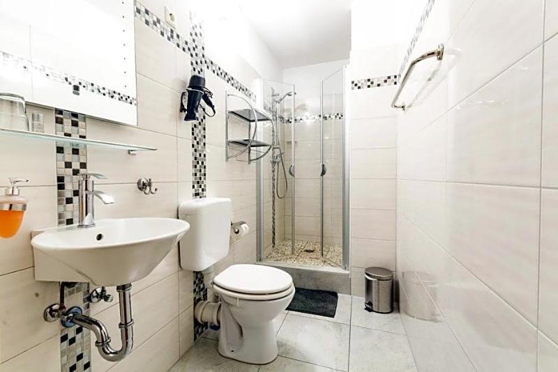 Hotel Bouzid Laatzen image