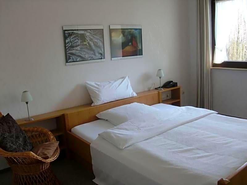 Hotel Spitze Warte image