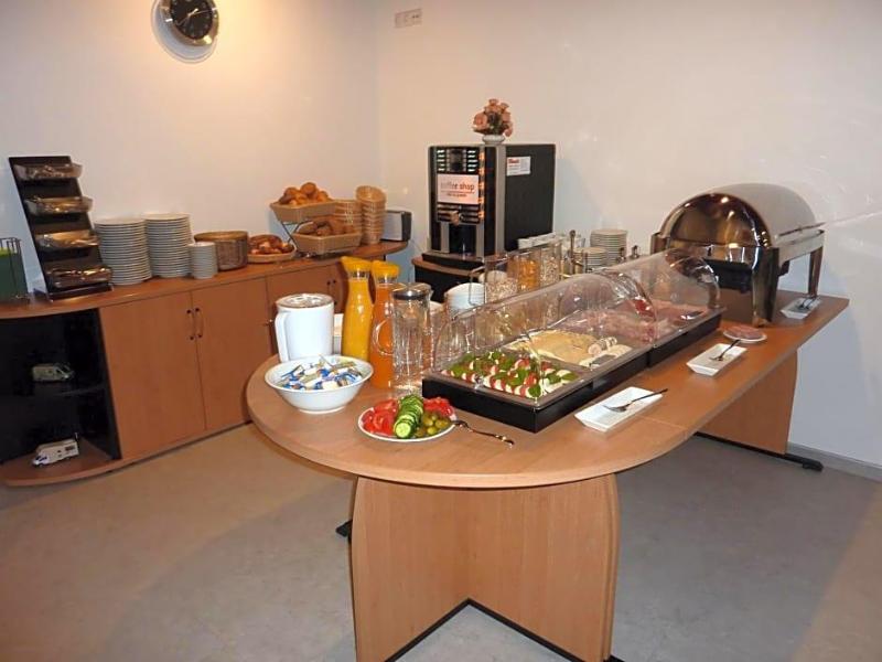 Garni Hotel Alber image