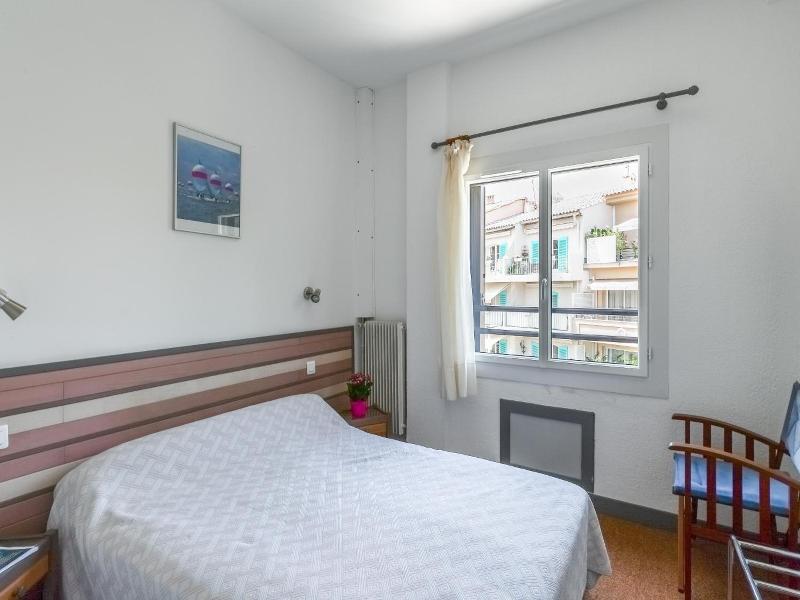 Le Preconil image
