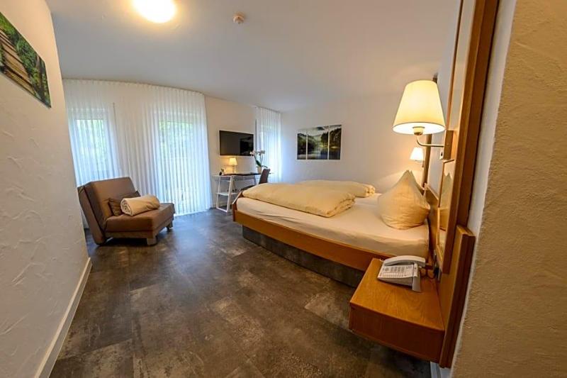 Hotel Restaurant Zum Schwan image
