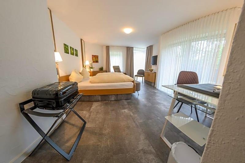 Hotel Restaurant Zum Schwan image