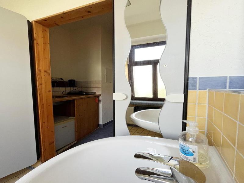 Homeplanet Hostel image