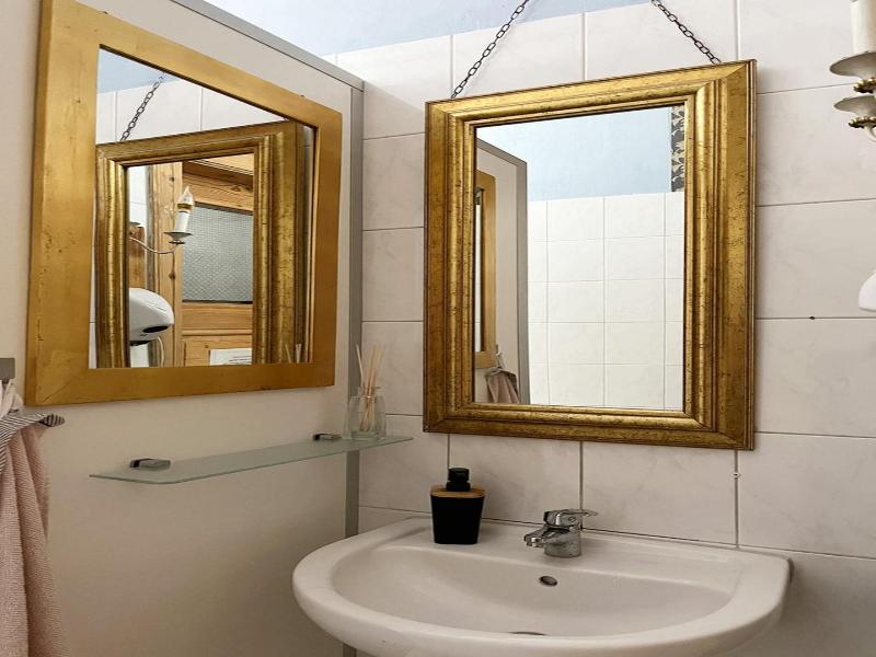Homeplanet Hostel image