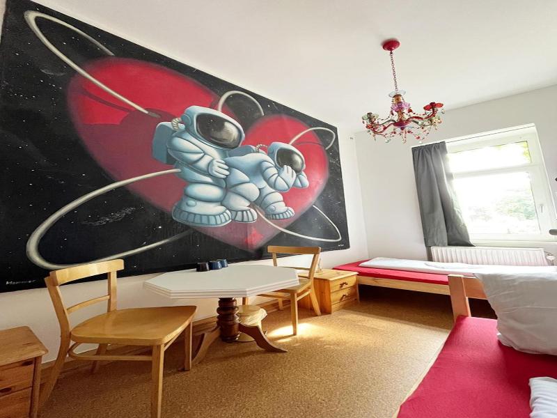 Homeplanet Hostel image