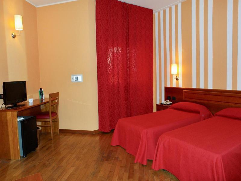 Hotel Air Bag image
