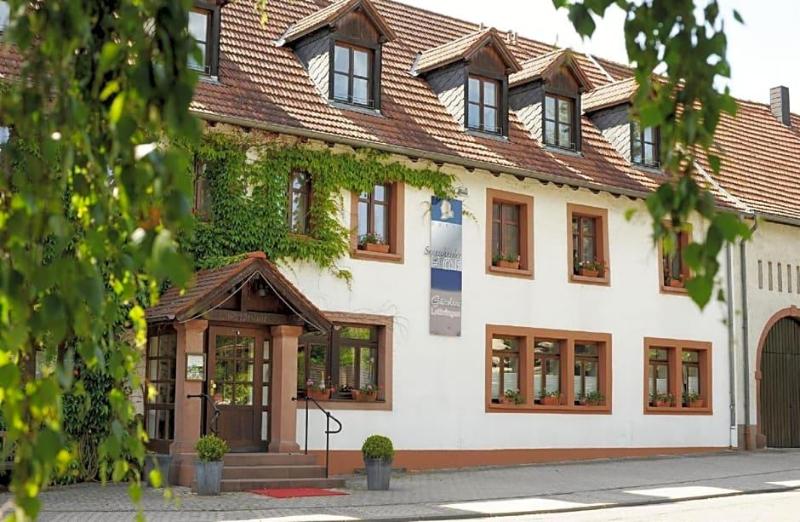 Hotel Restaurant Sengscheider Hof image