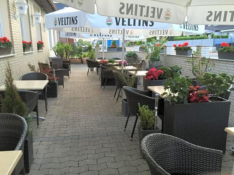 Hotel Restaurant Blume image