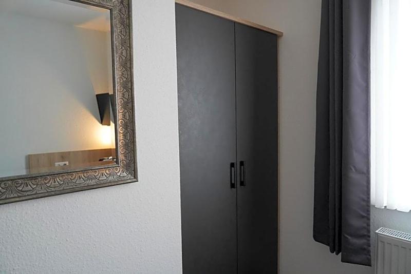 Hotel Restaurant Blume image