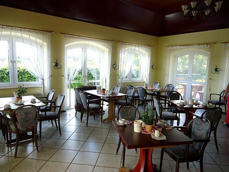 Hotel Marianne Und Restaurant Kiek In image