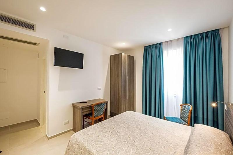 Hotel Nuova Grottella image
