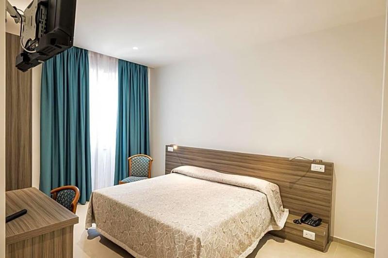 Hotel Nuova Grottella image