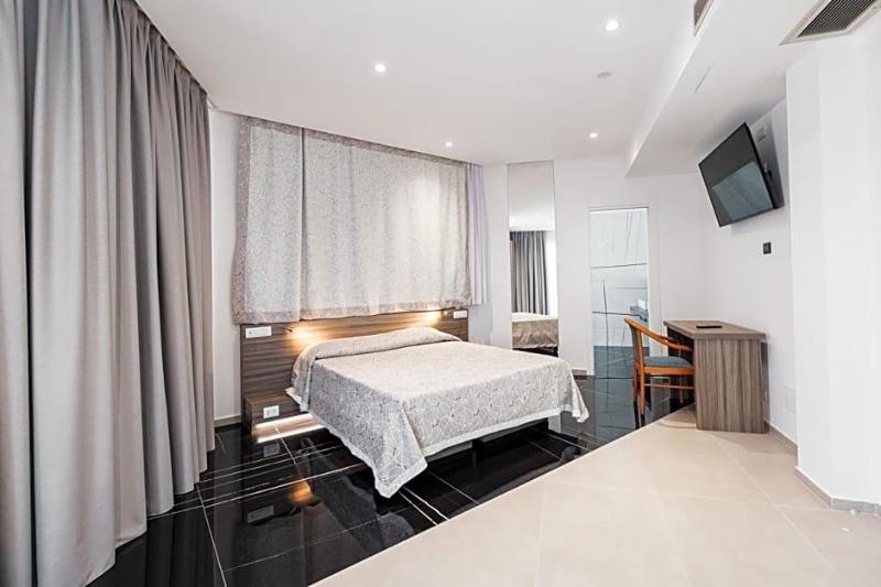 Hotel Nuova Grottella image