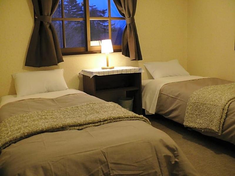Country Inn Mori No Gorilla image