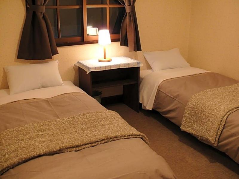 Country Inn Mori No Gorilla image