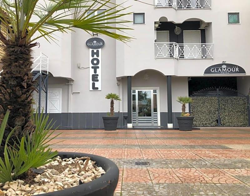 Hotel Glamour — main photo