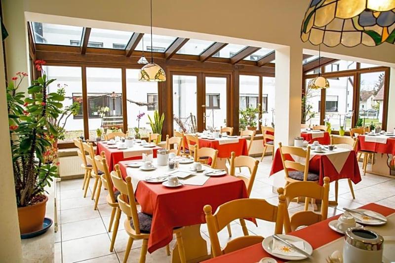 Hotel Janssen image