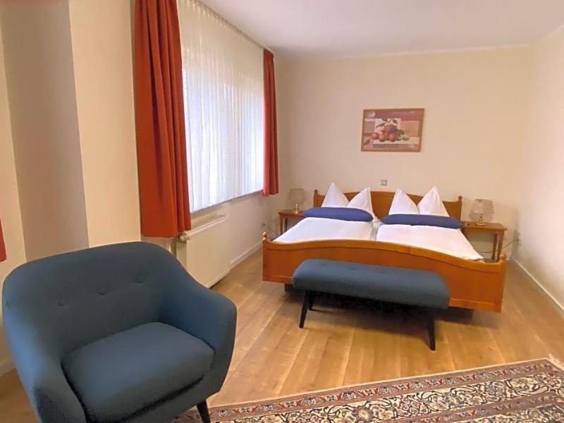 Hotel Janssen image
