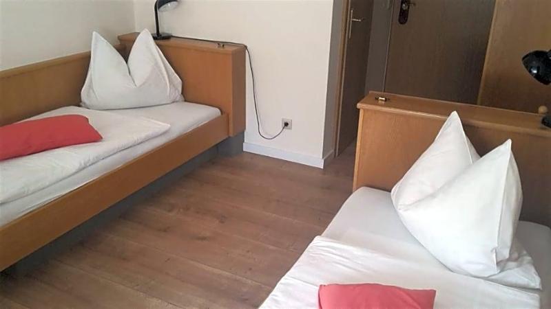 Hotel Janssen image