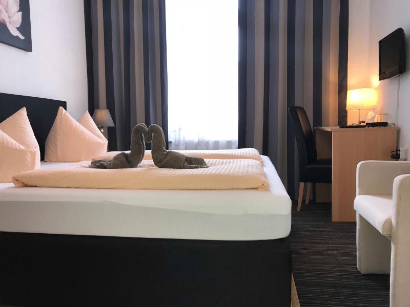 Hotel Antoni image