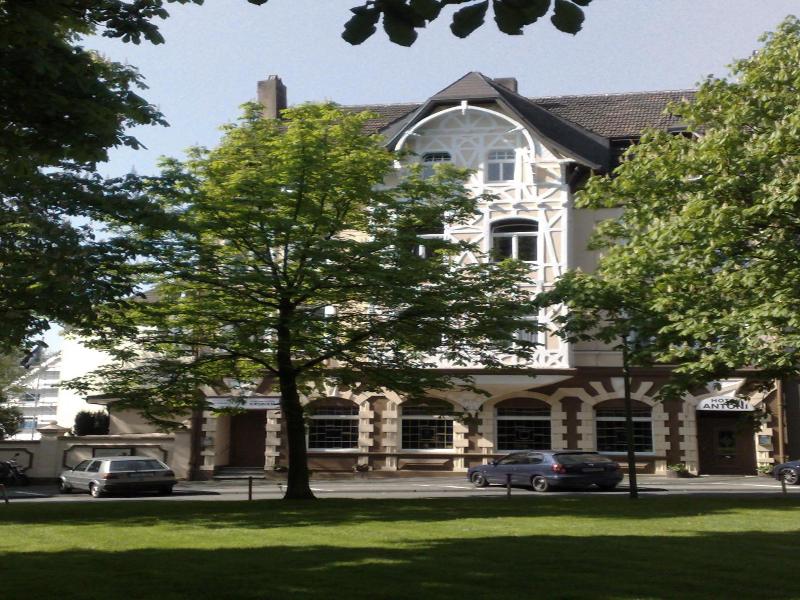 Hotel Antoni image