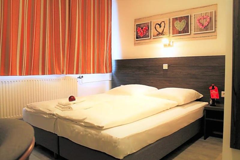 Pionier Hotel Hamburg Wandsbek image