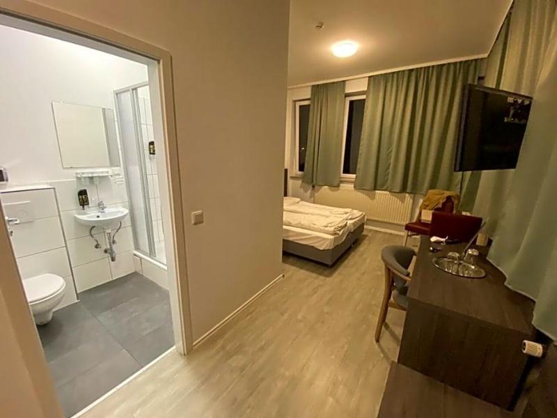 Pionier Hotel Hamburg Wandsbek image